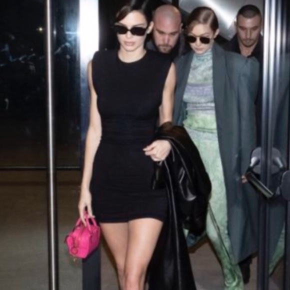 Reformation Rumi little black dress. Size Large. - Picture 5 of 7